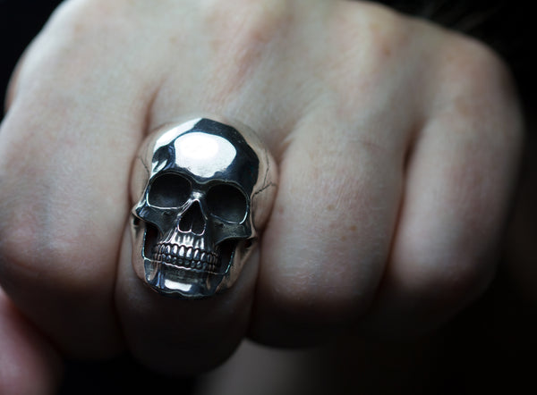 Anatomical sterling silver skull ring.